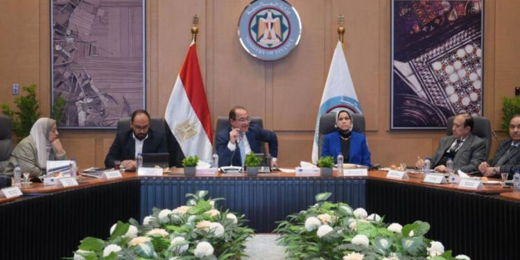 وزير المالية: الحزمة الثانية للتسهيلات الضريبية ستستفيد من المقترحات والتوصيات المطروحة