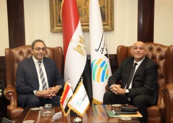 جهاز تنمية المشروعات يتعاون مع محافظة قنا لتطوير التكتلات الحرفية ورفع تنافسيتها وتسويق منتجاتها