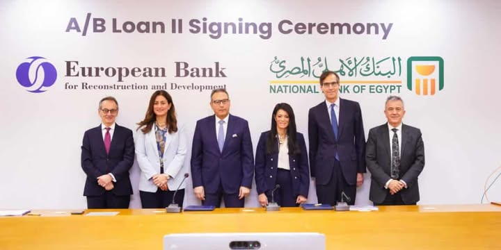 توقيع اتفاقية تمويل بين البنك الأوروبي لإعادة الإعمار و”الأهلي المصري” بـ100 مليون دولار