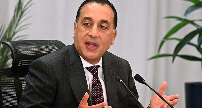 رئيس الوزراء: كل ما نراه من تنمية بالمنطقة الاقتصادية لقناة السويس ثمار رؤية القيادة السياسية