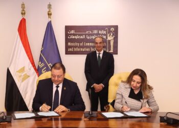 مذكرة تفاهم جديدة لدعم التحول الرقمي في القطاع الصحي بين الاتصالات والاعتماد والرقابة الصحية