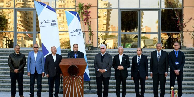 رئيس الوزراء: مستشفيات جامعة المنيا بها حالياً 1700 سرير يضاف 1050 سريراً جديداً