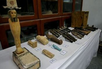 مصر تسترد ٧ قطع آثرية من واشنطن