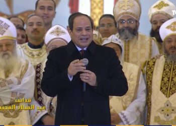 السيسي: عيد الميلاد المجيد يجسد قيم المحبة والسلام تحت راية الوطن المفدى