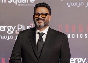 أكرم حسنى يعوض غيابه فى رمضان بفيلمين بالسينما