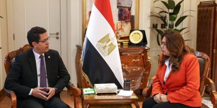 إطلاق مبادرة بناء الكوادر البشرية في المحليات بالتعاون مع الجامعات المصرية