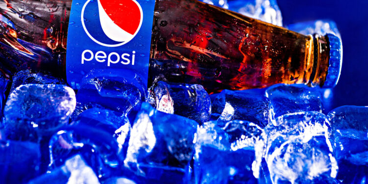 أسعار مشروبات بيبسي وكوكاكولا بعد الزيادة الجديدة