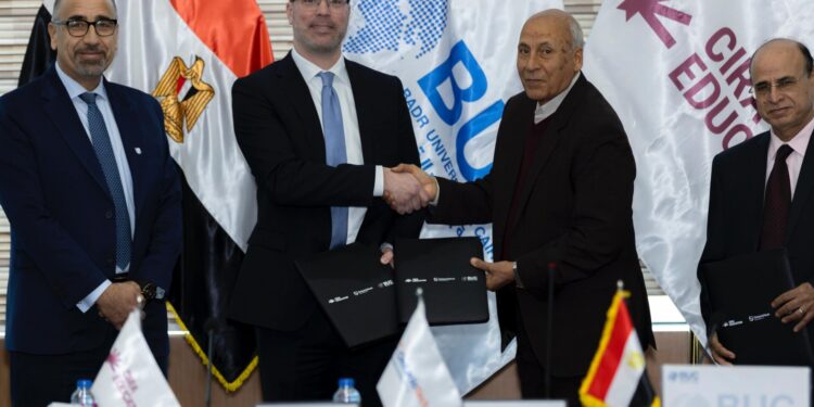 “سيرا للتعليم” و”جامعة بدر” تطلقان برامج ماجستير في مجال الهندسة بالتعاون مع جامعة “أونتاريو تك” الكندية وفقًا لأعلى المعايير الدولية