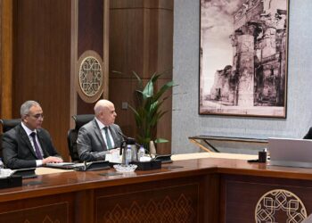 رئيس الوزراء يتابع أعمال المرحلة الأولى من المبادرة الرئاسية “حياة كريمة”