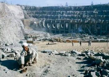 مصر تحتفل بمرور ٦٦ عاماً على وضع حجر الأساس لمشروع السد العالي