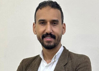 *«تروما الصحافة الاقتصادية».. أول كتاب يرصد الأثر النفسي للأزمات على الصحفيين الاقتصاديين*