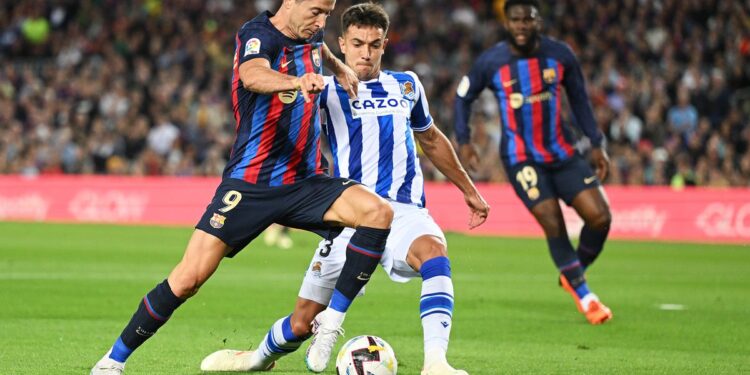 برشلونة يواجه ريال سوسيداد الليلة في الدوري الإسباني