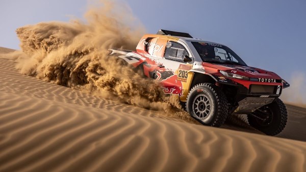 رالي داكار السعودية 2026 ينطلق بمشاركة 812 متسابقا ومسار يمتد عبر 7 مناطق