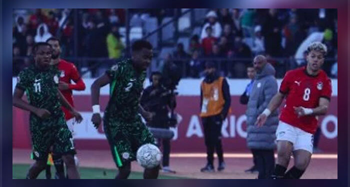 الفار يلغى هدفا لمنتخب نيجيريا أمام الفراعنة