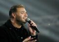 رامي صبري يتألق بأولى حفلاته في 2026