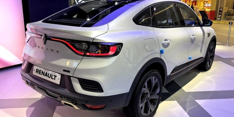 أسعار ومواصفات رينو أركانا في السوق السعودي