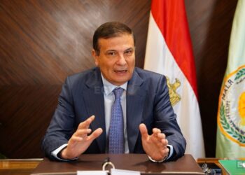 وزير الزراعة يوجه بصرف كامل المقررات السمادية للمحاصيل الشتوية الاستراتيجية