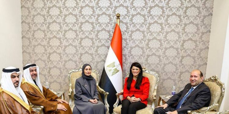 مصر والإمارات تبحثان تعزيز التعاون في التميز الحكومي وبناء القدرات خلال الدورة الرابعة لجائزة مصر للتميز الحكومي