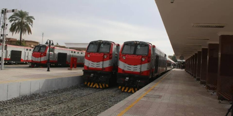 لماذا أوقفت السكة الحديد خدمات «فوري»؟