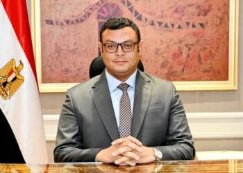 مسئولو “الإسكان” يتابعون موقف أعمال الحصر والتعويضات بمدينة رأس الحكمة الجديدة