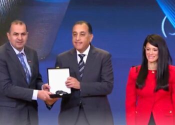 المنصة الموحدة لخدمات الكهرباء تحصد المركز الثاني بجائزة التميز الحكومي