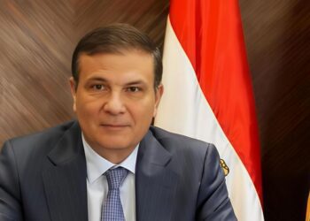 وزير الزراعة يوجه بضخ المزيد من السلع بأسعار مخفضة وتكثيف الرقابة على الأسواق