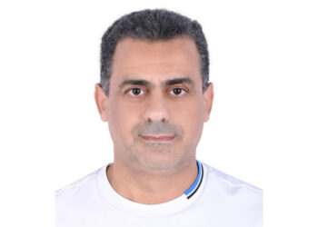 الخواجة: إلغاء الإعفاءات الجمركية نقلة نوعية نحو توطين صناعة الهواتف الذكية