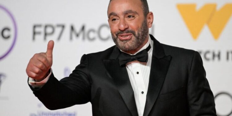 أحمد السقا يبدأ 2026 بمقاطعة السوشيال ميديا