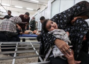 أزمة صحية في غزة: نقص حاد في المستهلكات المخبرية يهدد حياة المرضى