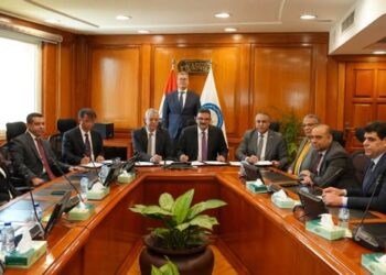 وزير البترول يشهد توقيع مذكرة تفاهم مع “شينج فا” الصينية للاستثمار في تعظيم القيمة المضافة من الخامات التعدينية