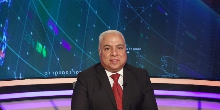 علاء نصر الدين يشيد بإعادة هيكلة مركز تحديث الصناعة