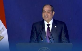الرئيس السيسى: جميع الشهداء وأسرهم فى القلب وكل التحية لهم