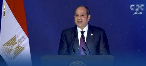 الرئيس السيسى: جميع الشهداء وأسرهم فى القلب وكل التحية لهم