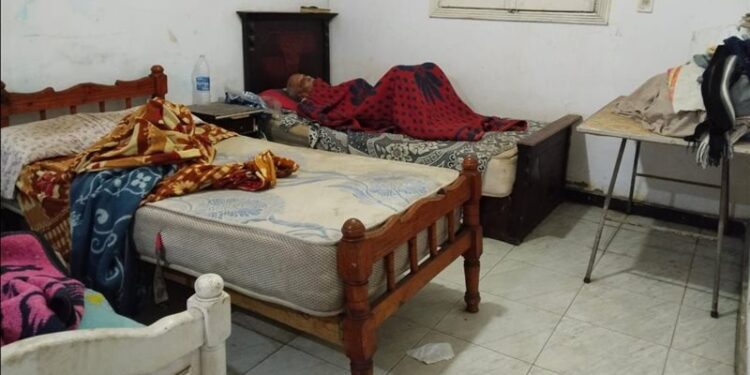 التضامن الاجتماعي: غلق 5 دور مسنين تضم 47 نزيلاً لمزاولة نشاط الإيواء بدون ترخيص بالإسكندرية