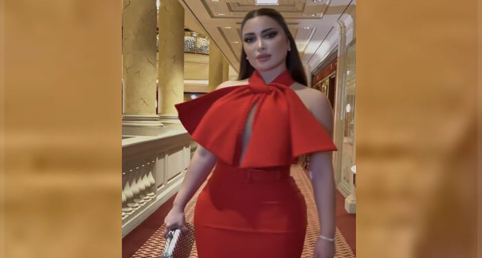 بفستان أحمر جريء.. نسرين طافش تسحر الجمهور بإطلالتها النارية في حفل «جوي أووردز»|شاهد