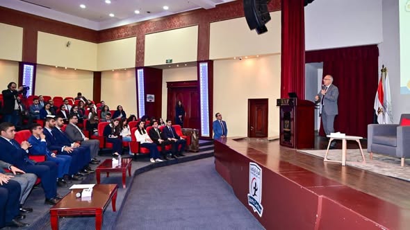 وزير الري يستعرض جهود مصر في تحقيق الأمن المائي والتحديث الشامل لمنظومة المياه 2.0