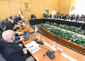 وزير الإسكان يعقد اجتماعاً لمتابعة مشروع تطوير موقع التجلي الأعظم بسانت كاترين