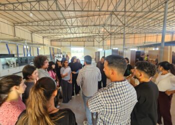 زيارات تعليمية لمدينة دمياط ومصنع ببدر وأكبر معرض اثاث بالشرق الأوسط لربط دراساتنا الاكاديمية بالصناعة