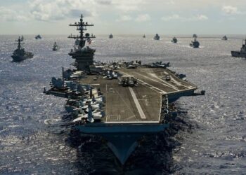 يصل قريبا ..ترامب : لدينا أسطول بحري ضخم يتجه نحو الشرق الأوسط