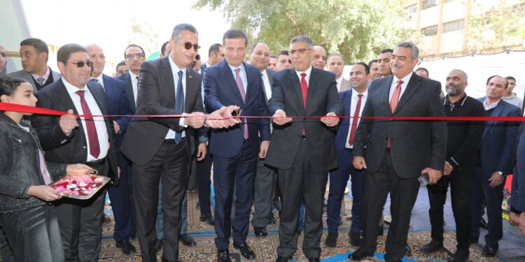 وزيرا الزراعة والتموين ومحافظة الجيزة يفتتحون معرض السلع الغذائية بالمتحف الزراعي بمناسبة شهر رمضان