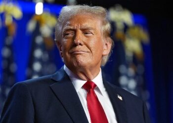 ترامب يحذر أوروبا: لدينا أفضل المعدات العسكرية ونبيعها للناتو