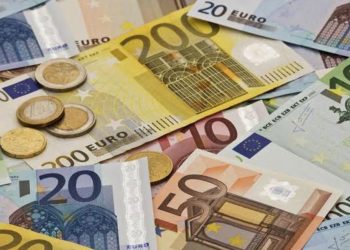 سعر اليورو أمام الجنيه المصري اليوم الإثنين 6 يوليو 2026 في البنوك