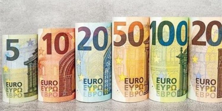 سعر اليورو أمام الجنيه المصري اليوم الإثنين 6 يوليو 2026 في البنوك