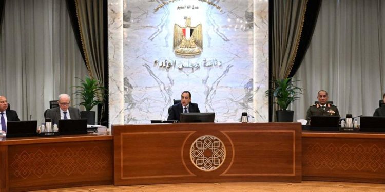 رئيس الوزراء يترأس الاجتماع الأسبوعي للحكومة
