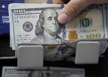 أسعار الدولار في مصر اليوم الأحد