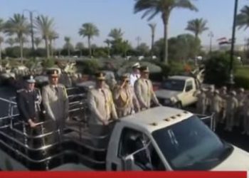 الرئيس السيسى يتفقد مقر القيادة الاستراتيجية بالعاصمة الجديدة