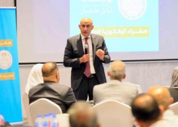 وزير التربية والتعليم يتفقد ورشة تدريب المعلمين على مناهج شهادة البكالوريا المصرية