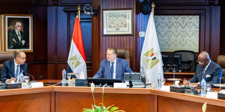 اجتماع ثلاثي بمشاركة محافظ البنك المركزي المصري ووزير الخارجية ورئيس البنك الإفريقي للتصدير والاستيراد