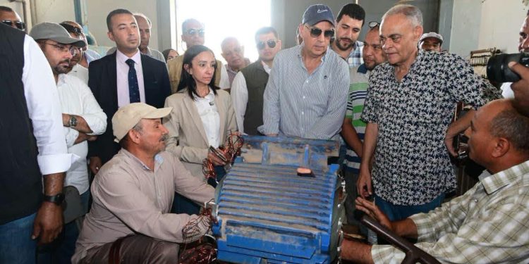 وزير الري يراجع جاهزية محطات العطف وأعمال الصيانة بالبحيرة