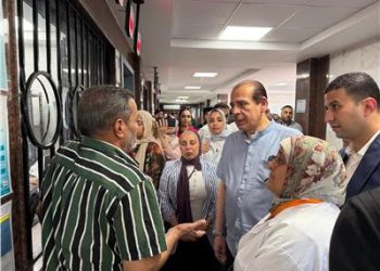 نائب وزير الصحة يتفقد المنشآت الطبية بالإسماعيلية ويشدد على رفع جودة الخدمات